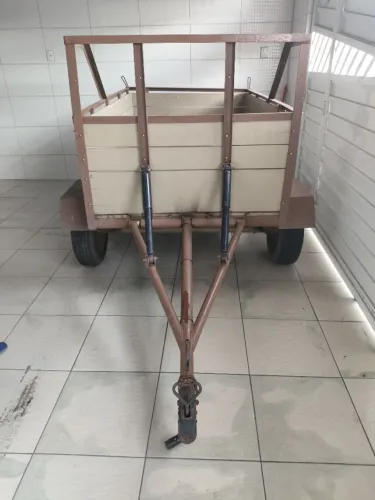 Carretinha 2 eixos 2025