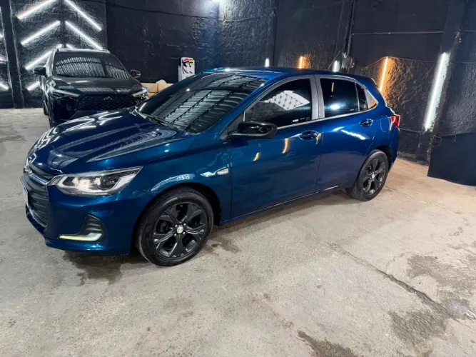 Chevrolet Onix Hatch Premier 1.0 12V TB Flex Aut. 4P 2021