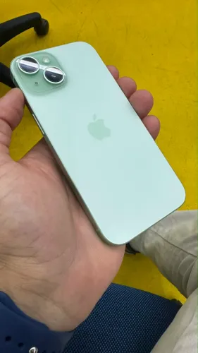 Vendo IPHONE 15 128gb