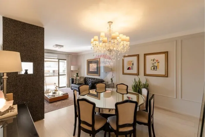 Apartamento à Venda com 3 quartos sendo todos suítes e 144m² atrás do Parque Raya