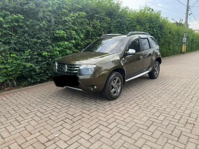 Renault Duster Dynamique 2.0 Hi-flex 16V Aut. 2014