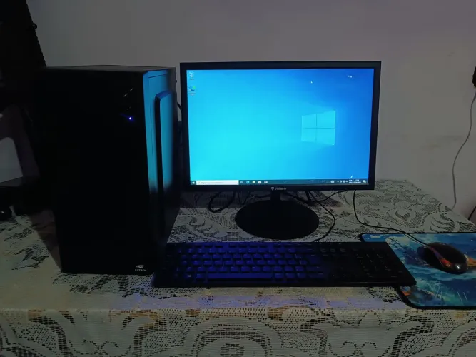 PC COMPLETO I5 8GB SSD ACEITO CARTÃO DO GARANTIA 700$
