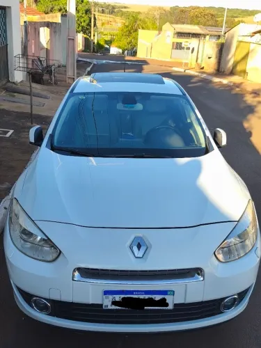 Renault Fluence Sedan Privilège 2.0 16V Flex AUT 2013