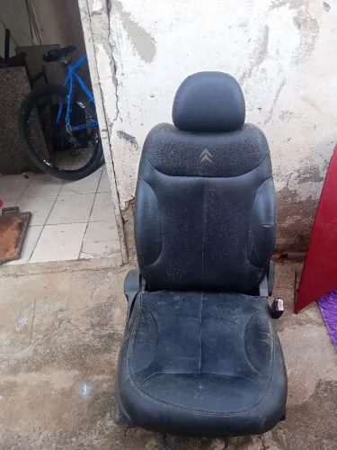 Banco do carro C3 
