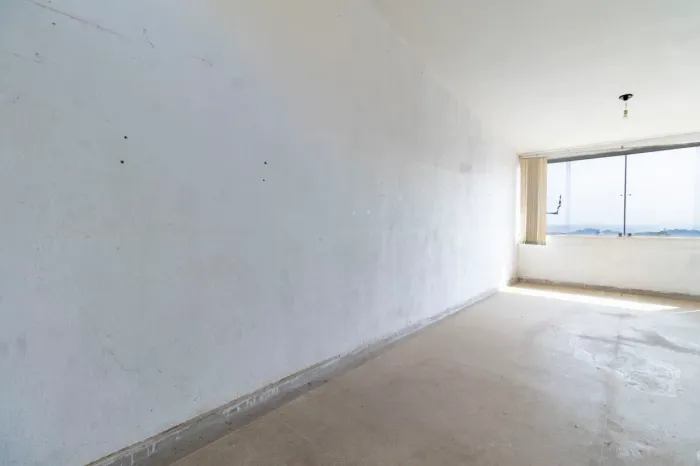 Sala comercial na Avenida Rio Mirivaí, 23 - sala 15 30 m²