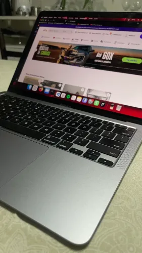 Macbook M1 16GB RAM
