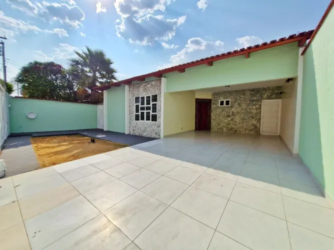 Casa para Locação 3 Quartos, 1 Suite, 3 Vagas, 275m², Cidade Jardim, Goiânia - GO