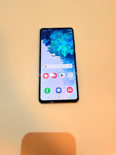 Samsung S20 FE 128GB - Ótimo Estado- Semi Novo