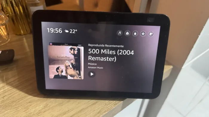 Echo show 8