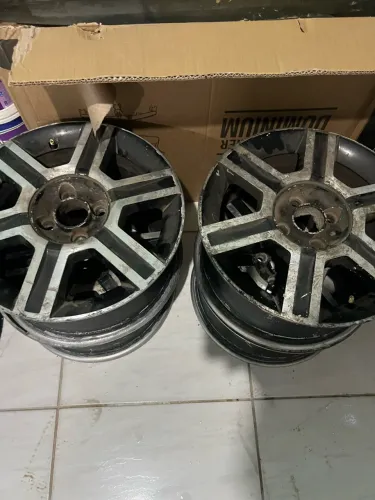 Roda aro 15