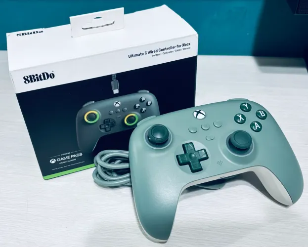 Controle 8Bitdo Para Xbox One Séries S X PC - Semi novo- Original 