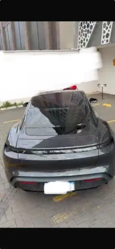 Porsche Taycan Turbo (elétrico) 2022