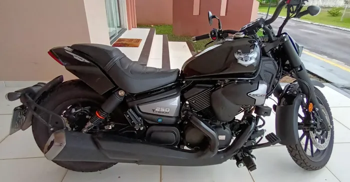 Novinha! Moto Especial para passeio!