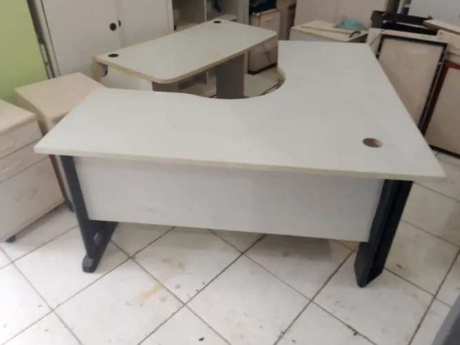 Mesa L