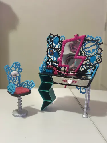 Penteadeira Frankie Monster High