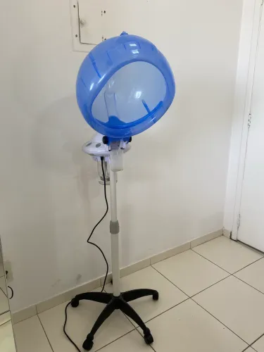 Vaporizador Facial Profissional com Pedestal e Rodinhas