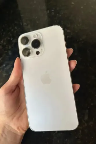iPhone pro max 14