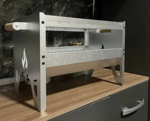 Churrasqueira Portátil Compacta Galvanizada - Nova Na Caixa (Entrega/Retirada)
