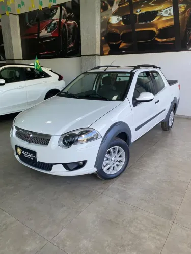 Fiat Strada Trekking 1.6 16V Flex CD 2015