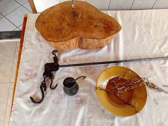 Antiga balança de varão funcional relíquia raridade fazenda colonial