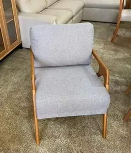 Poltrona Linho Madeira Maciça - Oferta!!