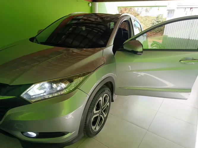 Honda HR-V Touring 1.8 Flexone 16V 5P Aut. 2018