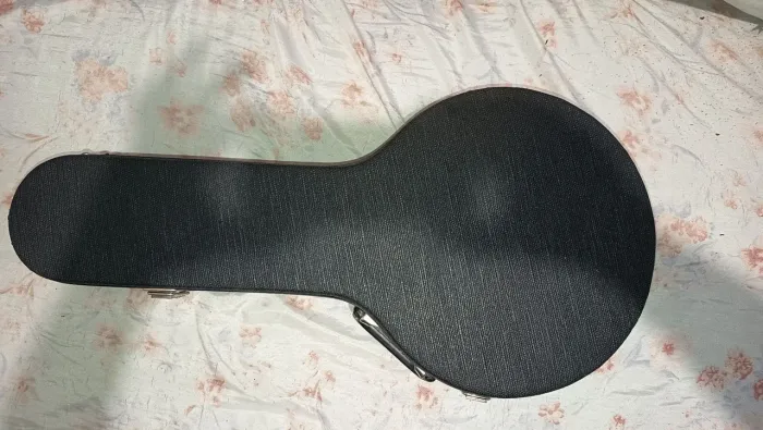Hard Case Banjo 