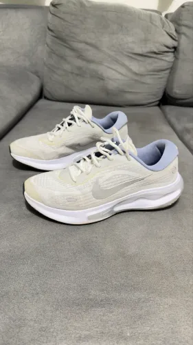 Tênis Nike Journey Original