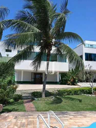 Casa com 3 dormitórios para alugar, 200 m² por R$ 7.000,00/mês - Cancela Preta - Macaé/RJ