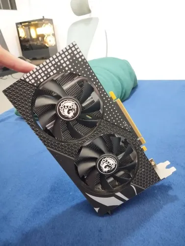 AMD rx 580 2048sp funcionando perfeitamente. Leia a descrição!