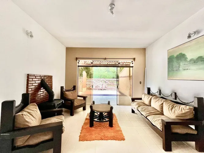 Casa para Venda na Praia da Cigarras, Otima Localização!