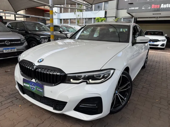 BMW 320I A 2.0 TB M Sport Activeflex 16V 4P 2022