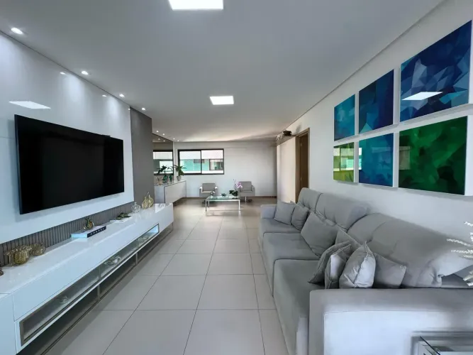 Imóvel à venda no Mirante Gonçalo com 192 m2, 4 suítes, varanda gourmet, nascente, mobilia