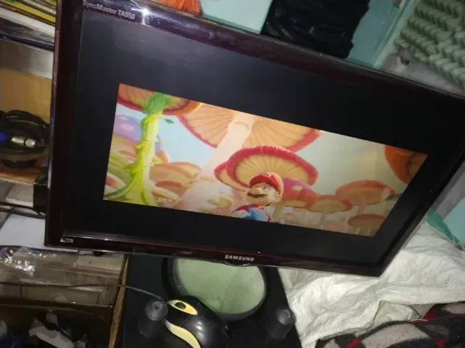samsung TA24550 monitor led fullhd HDMI fino lindo
