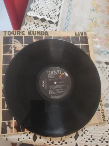 Disco de reggae Touré kunda