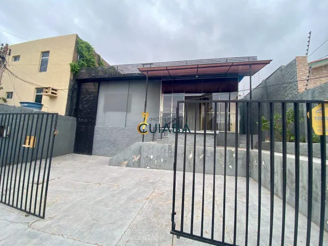 Casa Comercial à Venda no Bairro Bandeirantes