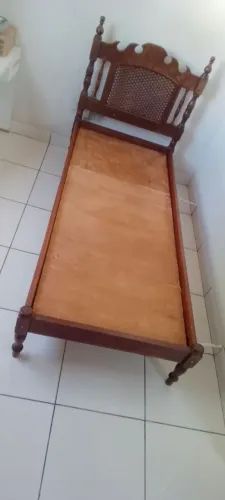 Cama Solteiro usado 