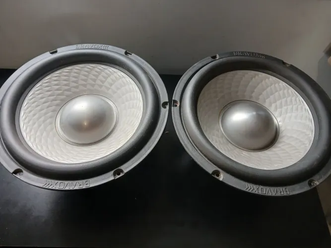 PAR de Autofalantes Subwoofer 12 Bravox UXP 12D2 400w rms