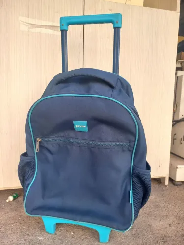 Mochila escolar de rodinhas 
