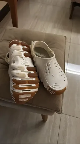 Nova Crocs 43-44