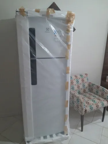 Geladeira Electrolux Frost Free 320L Duplex 