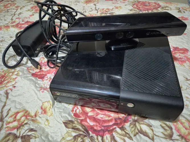 Xbox 360 + Kinect - ORIGINAL 