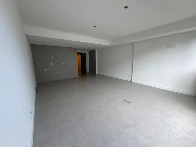 Studio a venda no Viva Trindade