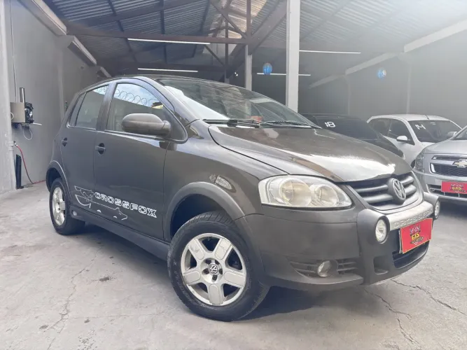 Volkswagen Crossfox 1.6 MI Total Flex 8V 5P 2008