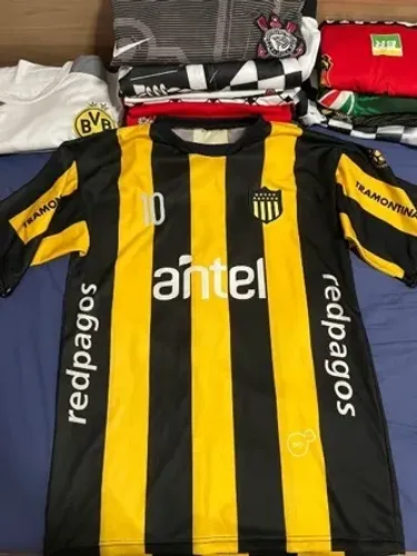 Camiseta do Peñarol