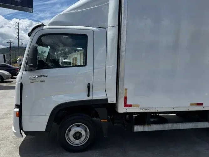 Volkswagen Delivery Express + 3.0 16V 2P TB Diesel 2023