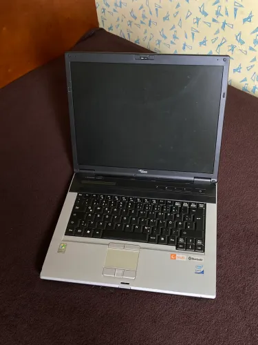 Notebook Fujitsu E8310 + Tablet SM-T210 (Retirada de peças)
