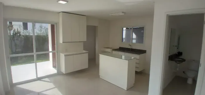 Sobrado para aluguel com 135 metros quadrados com 3 quartos em Campeche - Florianópolis -