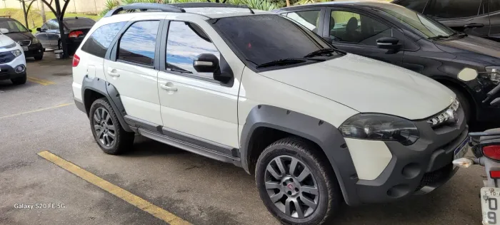 Fiat Palio Weekend Adventure Locker 1.8 Flex 2020