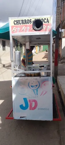Carrinho de churros e pipoca 